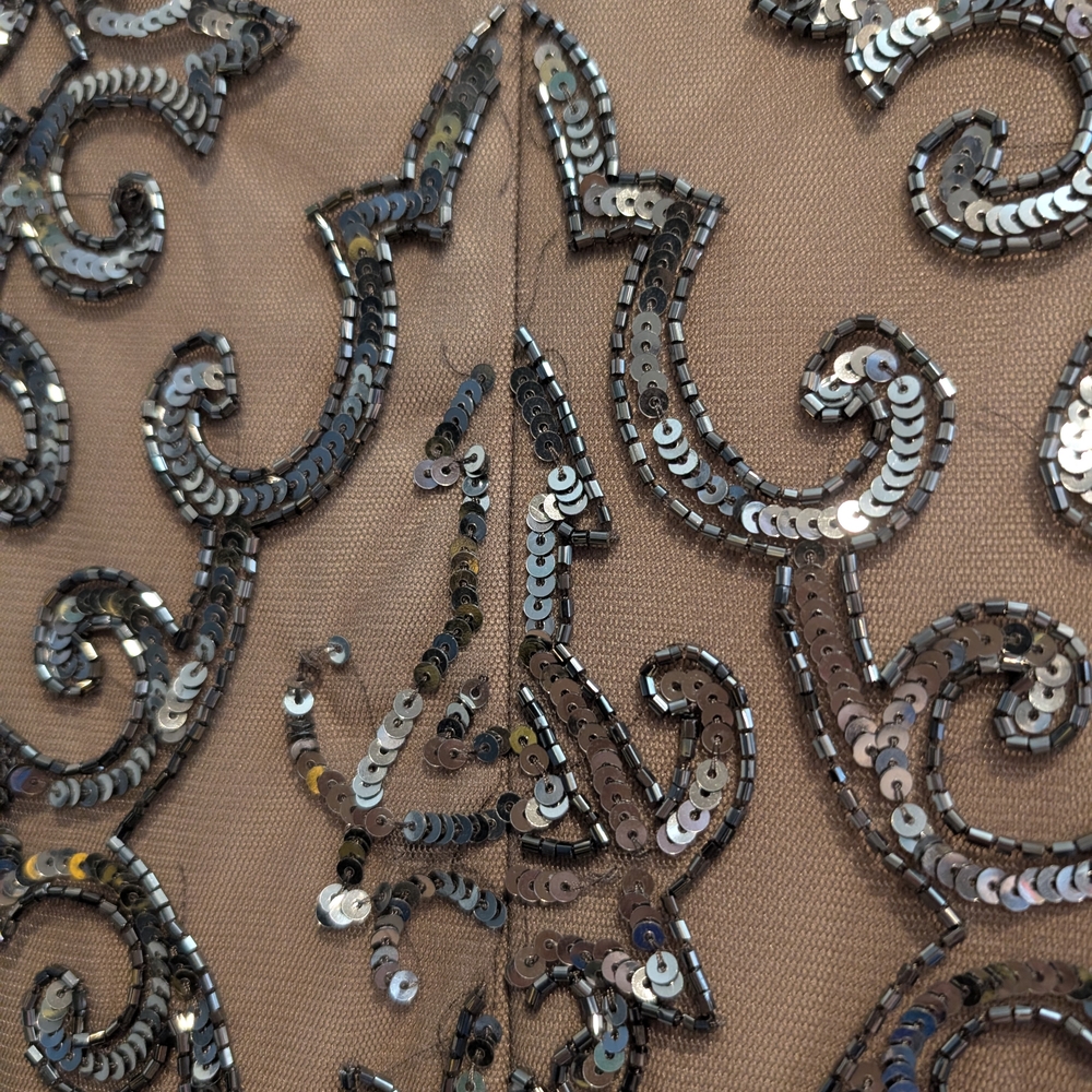 Adrianna Papell Taupe Mesh Midi Silver Sequin Embellishment Dress Size 4 - Picture 8 of 11